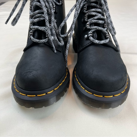 Dr. Martens 1460 Serena Collar Faux Fur Lined Lace Up Boot 37 EU / 6 US - Picture 4 of 15
